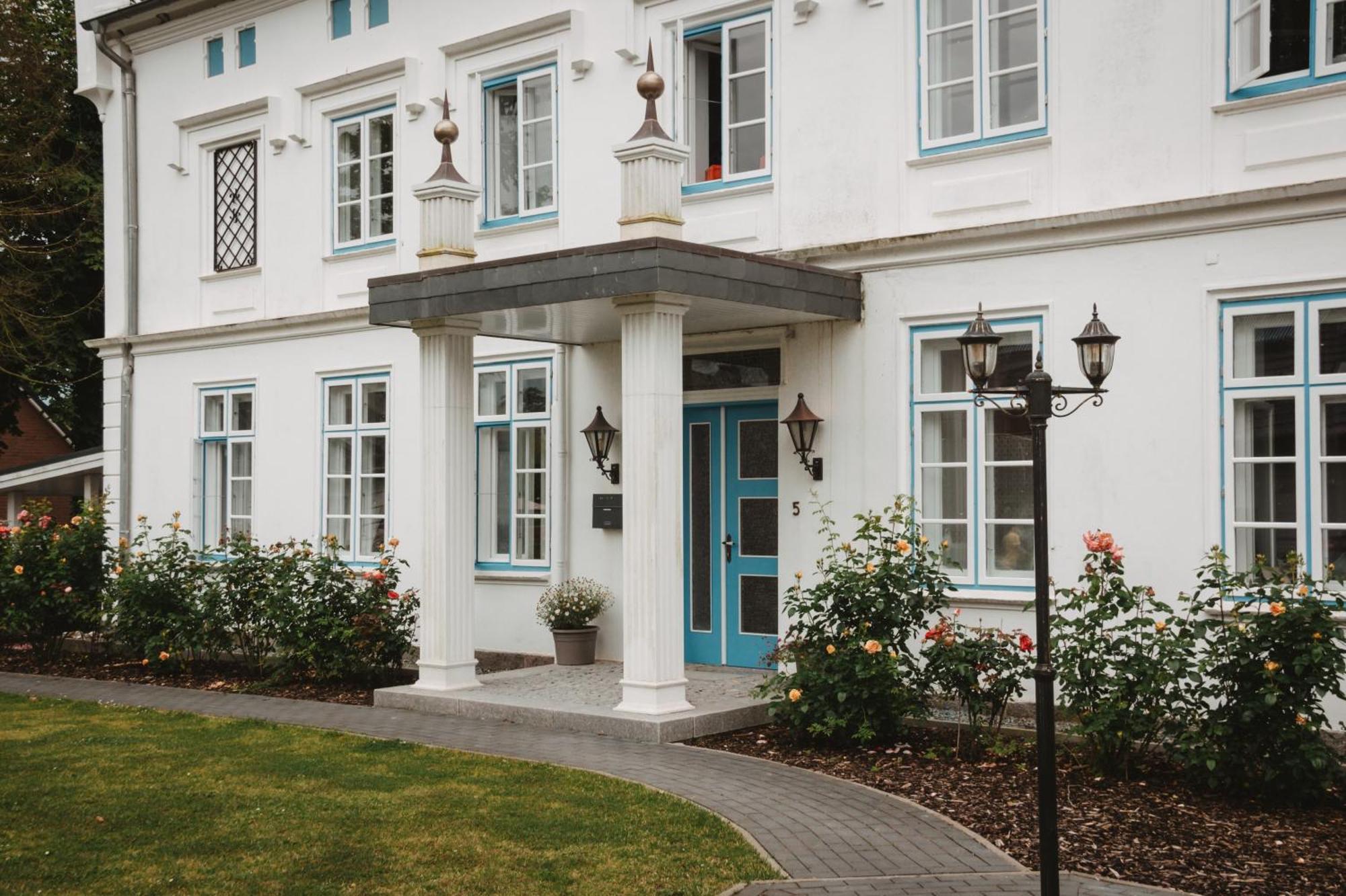 Herrenhaus-Henriettenhof Grömitz Exteriör bild